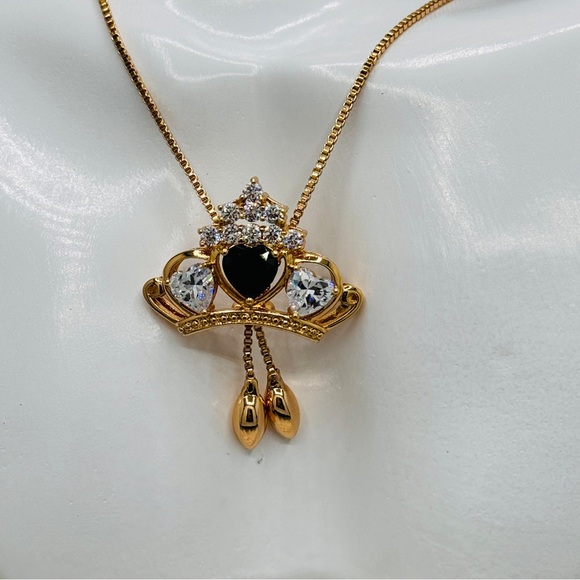 Crown Necklace 18K laminated gold - Picture 4 of 5